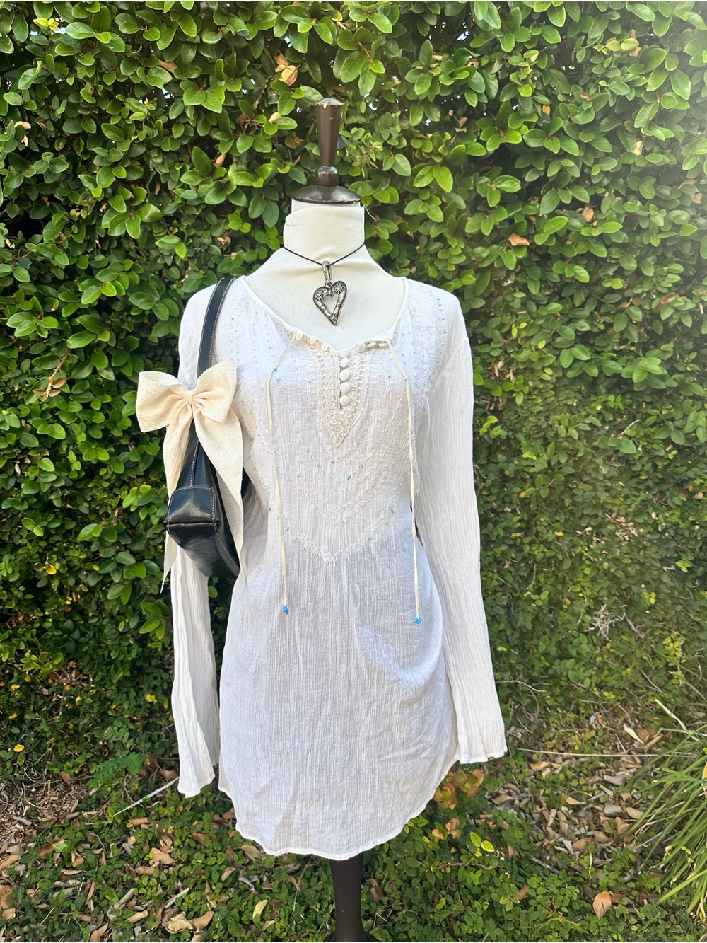 Venezia White Long Sleeve Tunic Dress with Heart Necklace Detail